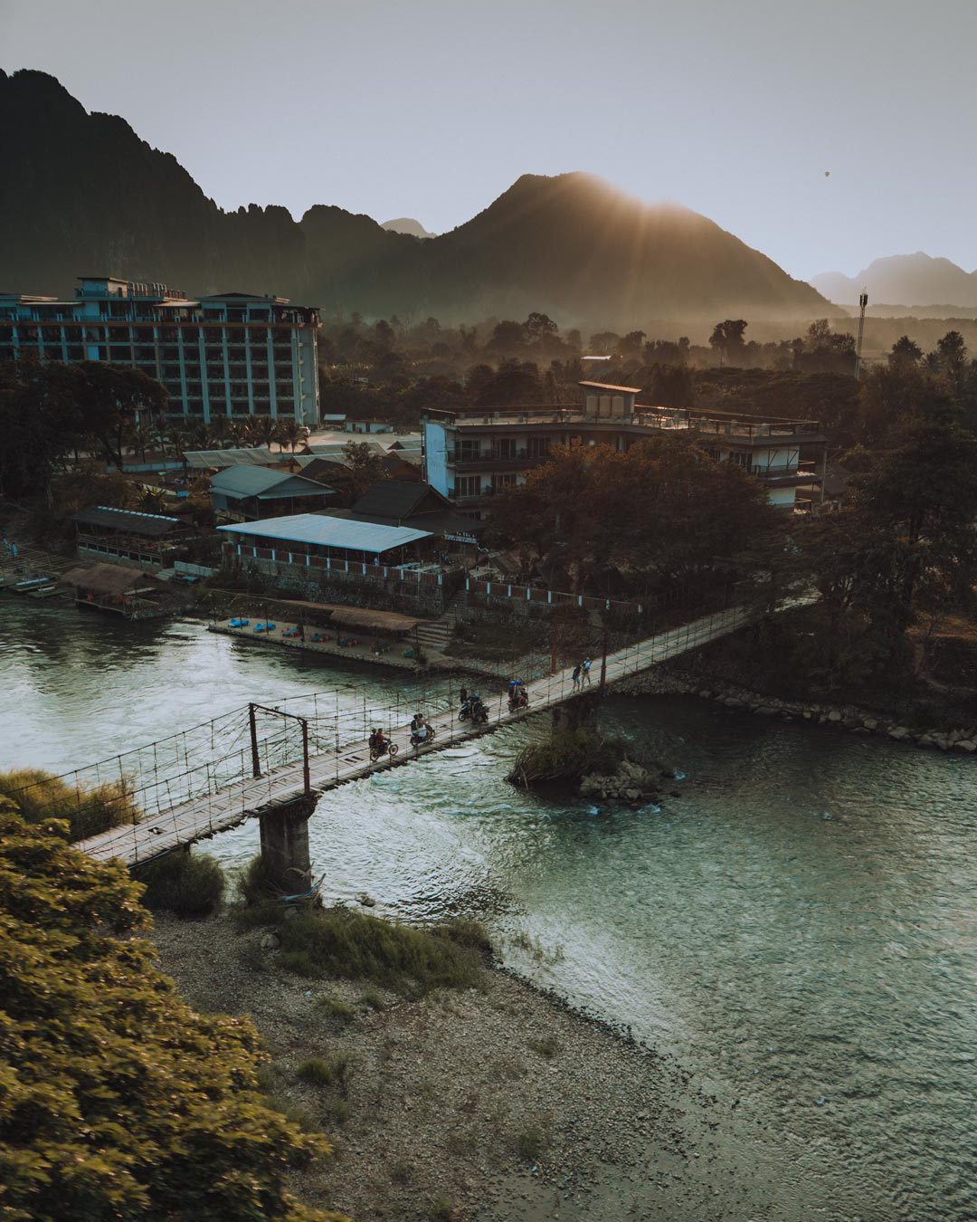 Flussbrücke in Vang Vieng, Laos.